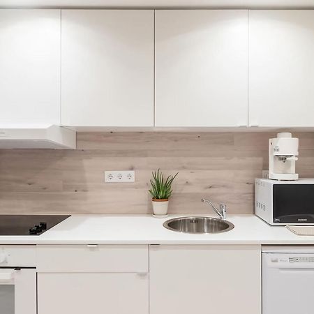 شقة Akacfa 62 Dowtown 2Br Wifi+Ac بودابست المظهر الخارجي الصورة