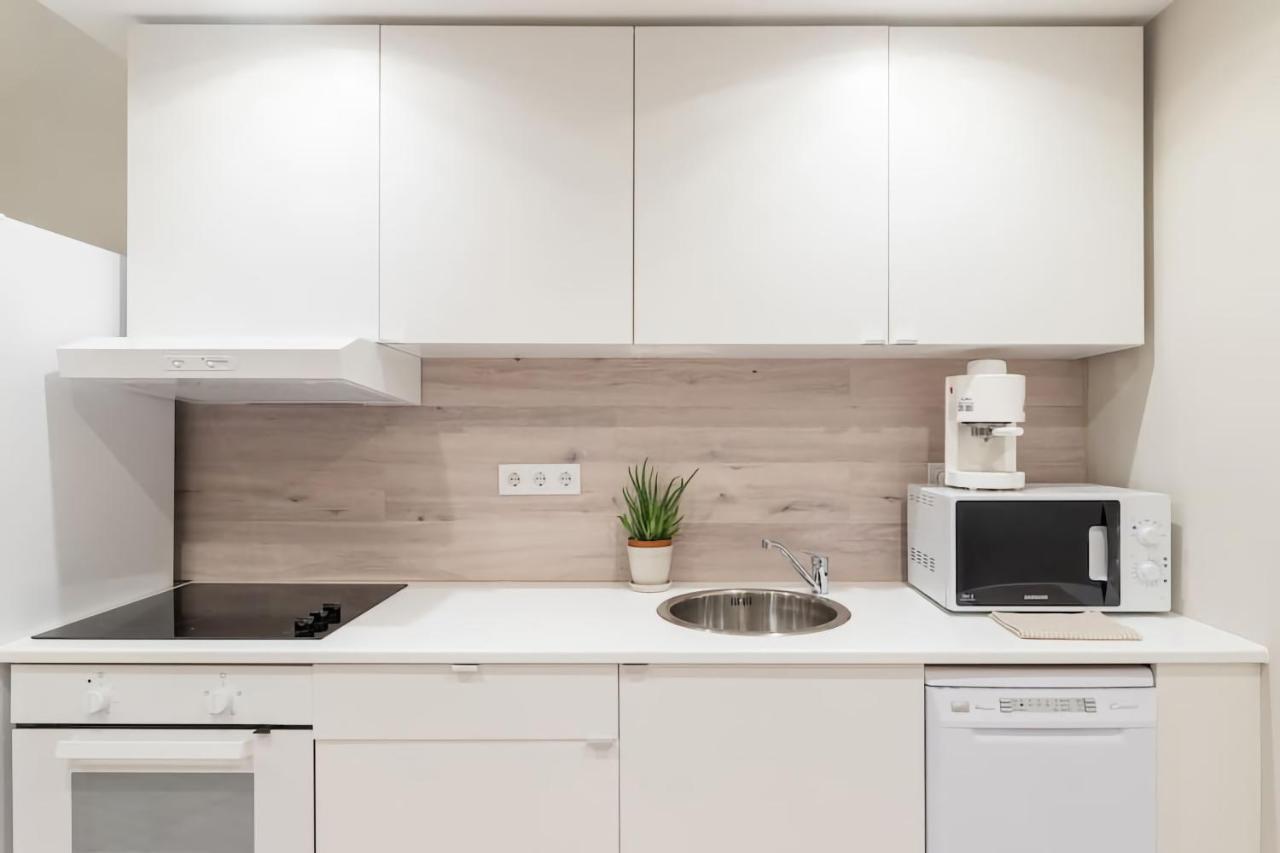شقة Akacfa 62 Dowtown 2Br Wifi+Ac بودابست المظهر الخارجي الصورة
