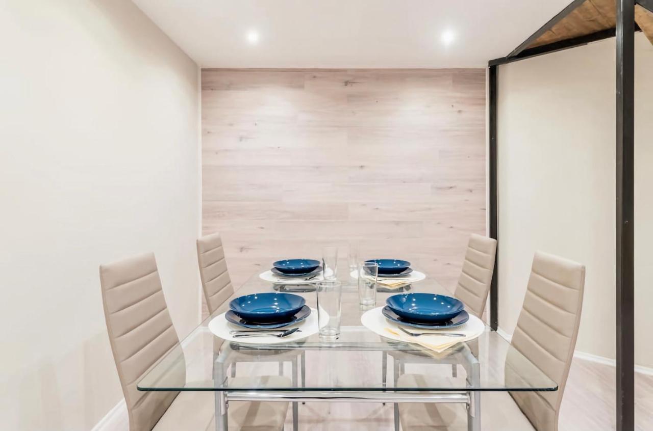 شقة Akacfa 62 Dowtown 2Br Wifi+Ac بودابست المظهر الخارجي الصورة